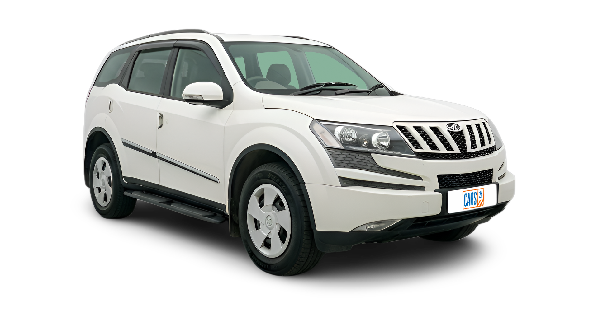 Mahindra XUV500-img